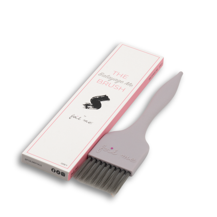 BALAYAGE ME GREY - The Knobel Collection