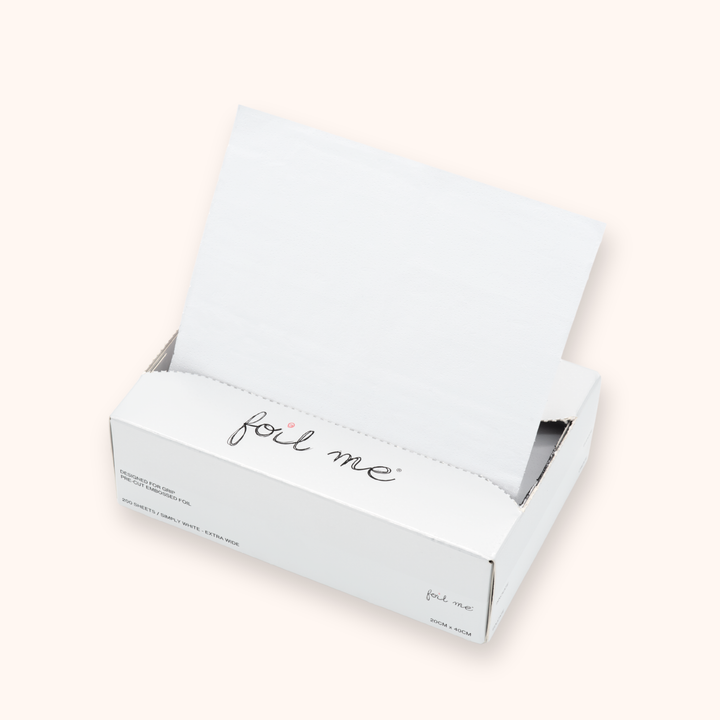 Simply White - Extra Wide (Pre-Cut Foil) - 20cm x 40cm